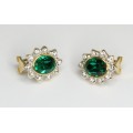 eleganti cercei " Emerald " cu anturaje Swarovski. Franta cca 1980